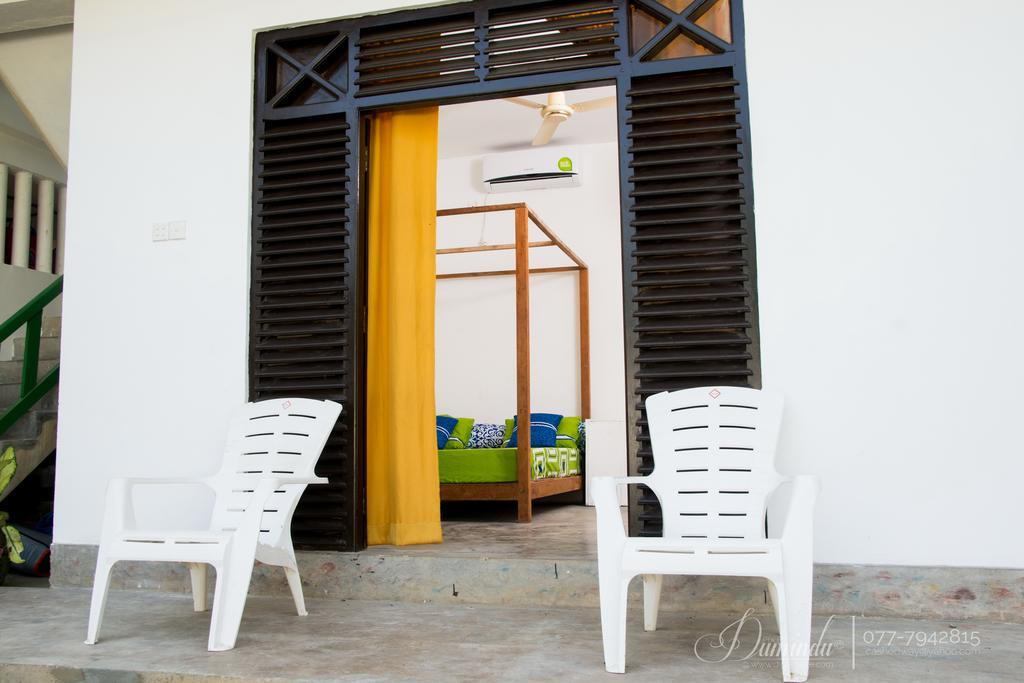 Cheeky Monkey Surf Camp Hotel Weligama Luaran gambar