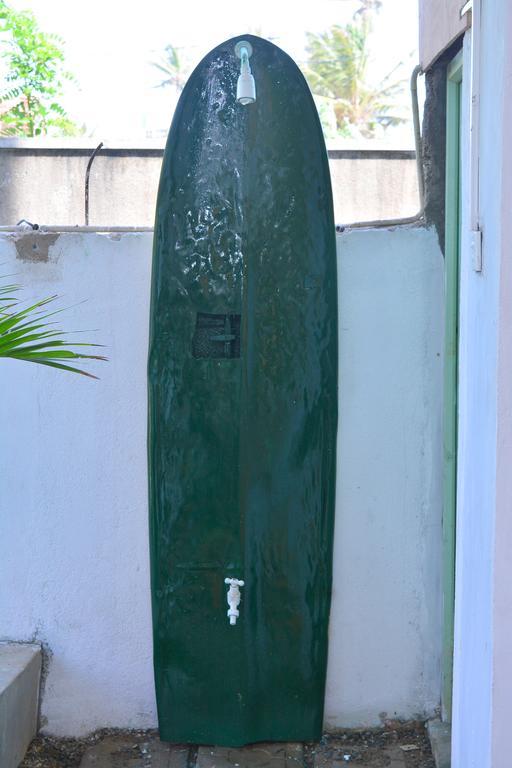 Cheeky Monkey Surf Camp Hotel Weligama Luaran gambar