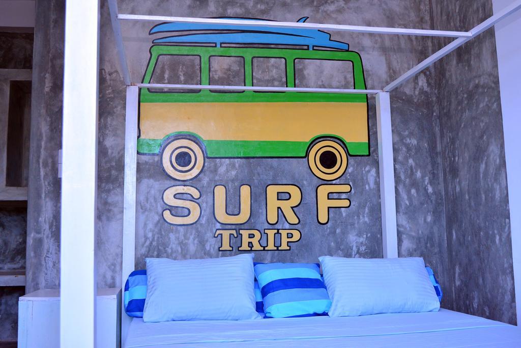 Cheeky Monkey Surf Camp Hotel Weligama Luaran gambar