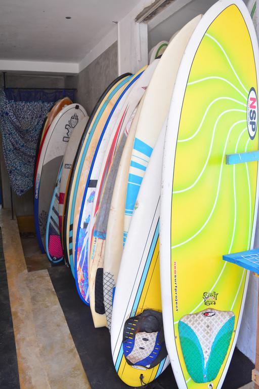 Cheeky Monkey Surf Camp Hotel Weligama Luaran gambar
